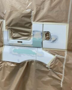 Kabina ciężarówki MAN TGX przygotowana do lakierowania w lakierni